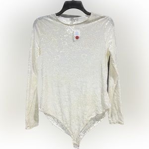 Haute Monde Long Sleeve  Cream  Velvet Floral Pattern Bodysuit- NWT
